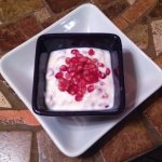 Two simple ways to deseed a pomegranate (aka the jewel of autumn) Pomegranate and yogurt_Neily (400x364)